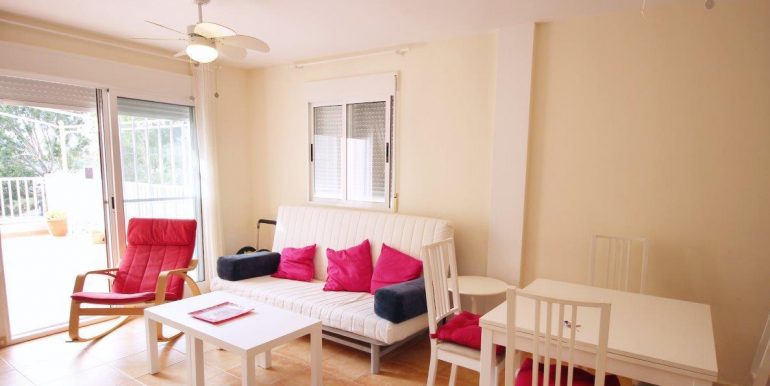 Apartment on the first floor 3 bed and 3 baths. A large terrace 40M2